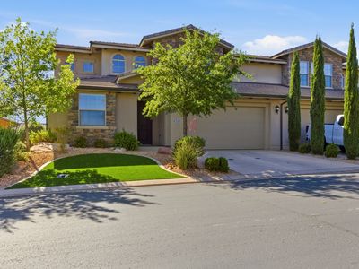 1029 N Casitas Hill Loop