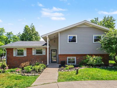7 Garden Ave S