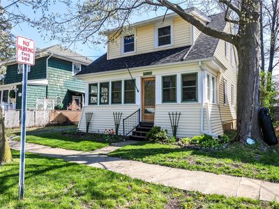 12 Wheeler Ave