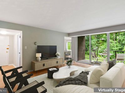 1422 Northgate Sq APT 12B