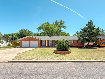 2326 Aspen Dr