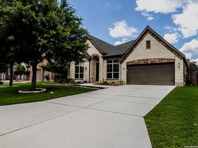 2620 MALBOONA MEWS DR
