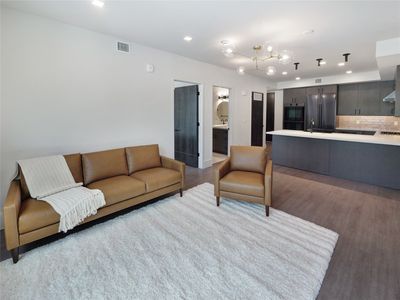 80 W Main Street UNIT 212