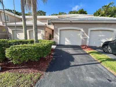 Property at 2042 Madeira Dr, Weston, FL