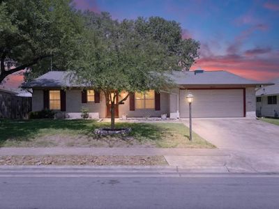 8602 Colonial Dr