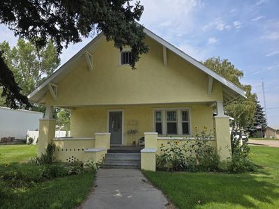 422 Elm St