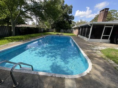 Property at 33 James Dr, Shalimar, FL