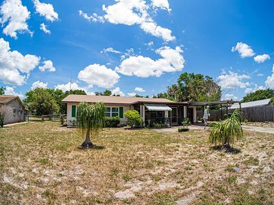 907 Westview Dr