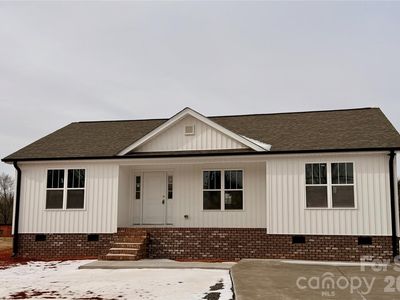 900 Dunns Mountain Church Rd