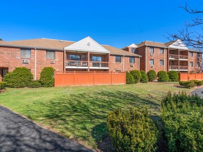 Property at 655 Saw Mill Brook Pkwy APT 9, Newton, MA