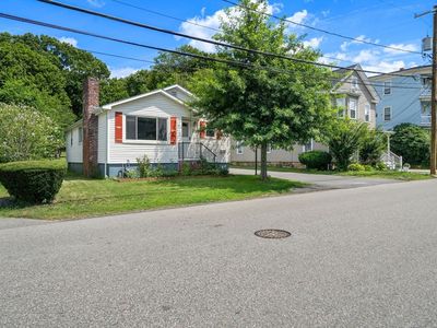 33 Cross St