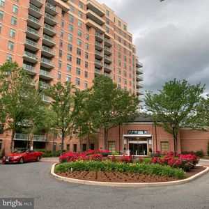 11700 Old Georgetown Rd Unit 910