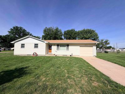 801 N Adams Ave