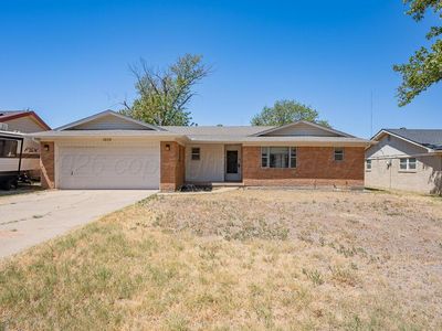 7609 Sombrero Dr