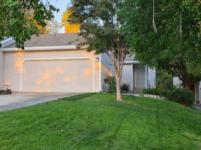 404 Lakeside Way