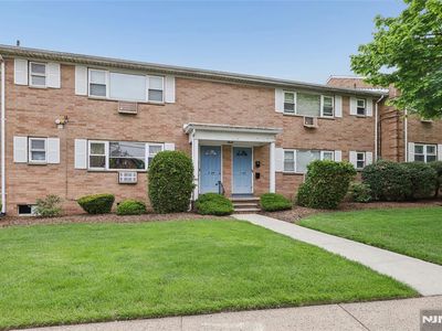 1-29 Virginia Dr #129B