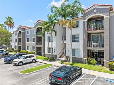 6861 SW 44th St APT 202