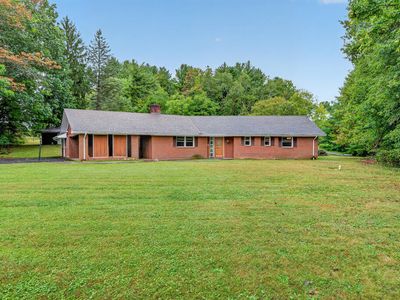 61 Glenmont Rd