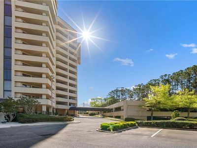 100 Tower Dr APT 1001