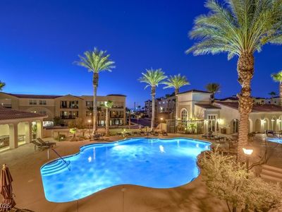 2555 Hampton Rd UNIT 8202