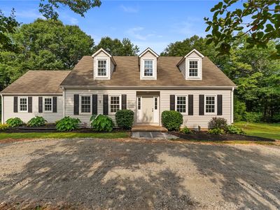 703 Mertie Dr