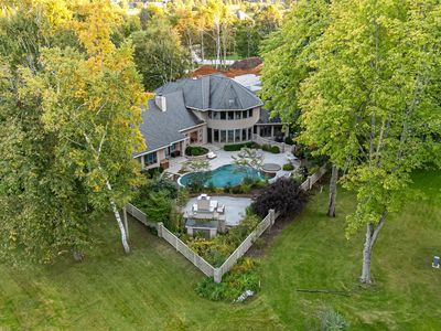 966 Thornberry Creek Dr
