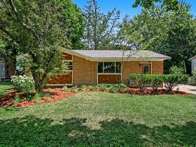 1932 Ridgemoor Dr SE