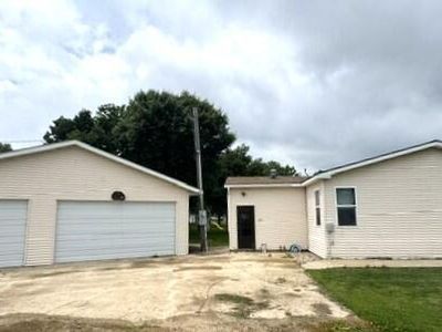 Property at 401 4th St, Hayti, SD
