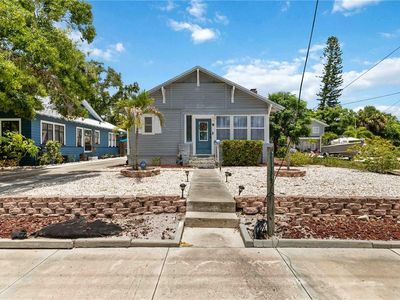 2314 7th Ave W