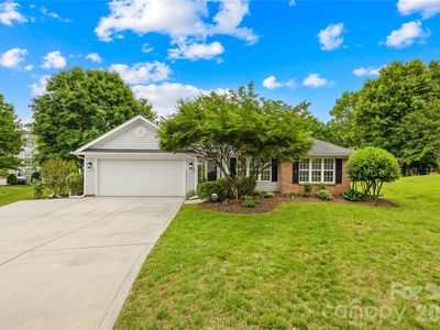 124 Huckleberry Ln