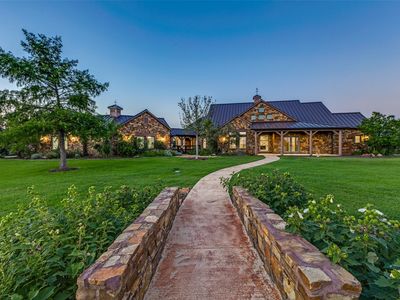 1023 Gene Perry Ct
