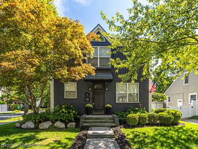 496 George St