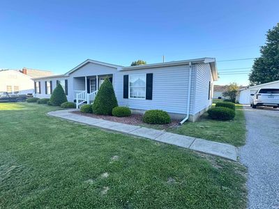 520 E Main St