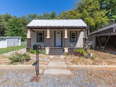 446 Tinker Ave