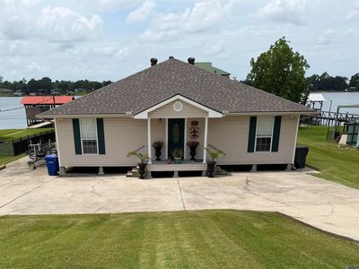 9371 Island Rd