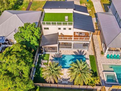 213 Pinetree Dr