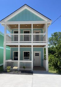 274 W Main St #B