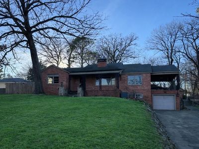 110 S Garrett St