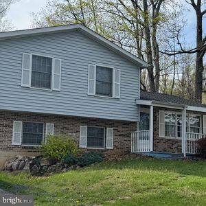 414 Little John Dr