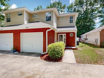 508 Hedstrom Dr