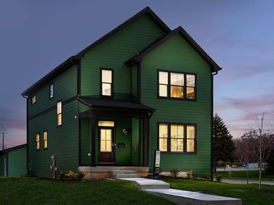 2801 N Delaware St #9QX67A