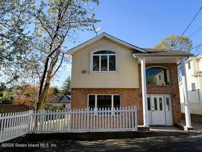 99 Excelsior Ave