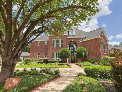 14122 Champion Village Dr