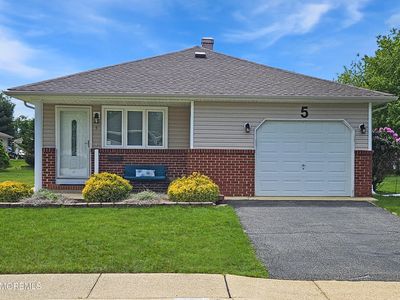 5 Martinique Drive