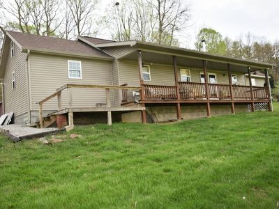 998 E Phillips Rd