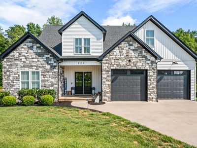 120 Beech Tree Ln
