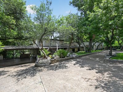 7044 Comanche Trl