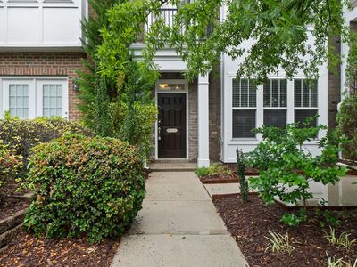 10116 Glen Autumn Rd