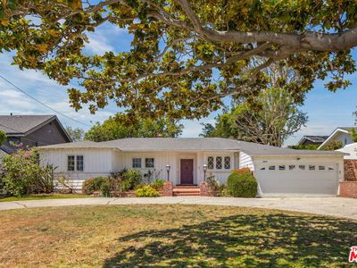 1015 San Vicente Blvd