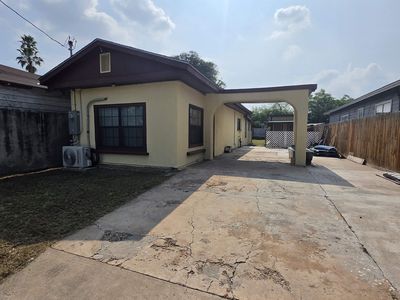 2514 Flores Ave